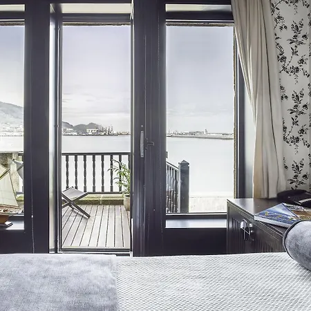 Ercilla Embarcadero 4* Γκέτσο