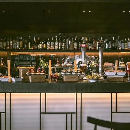 Ercilla Embarcadero 4*