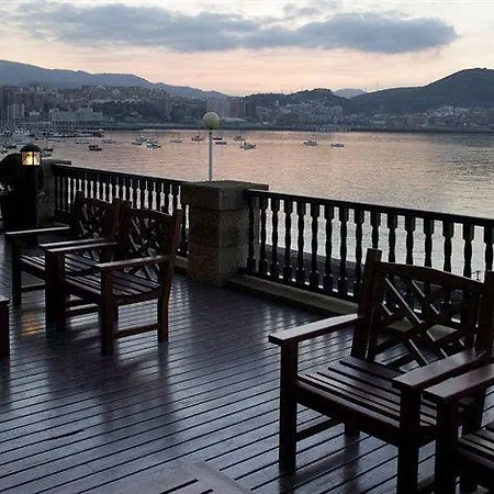 Ercilla Embarcadero 4*