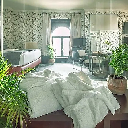 Hotel Ercilla Embarcadero 4*