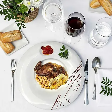 Ercilla Embarcadero Hotel 4*