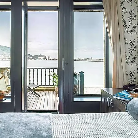 Hotel Ercilla Embarcadero 4*