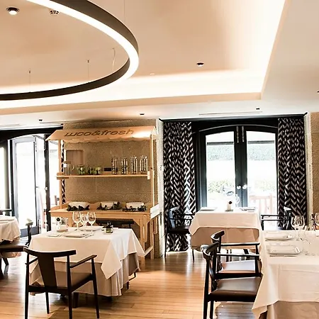 Hotell Ercilla Embarcadero 4*