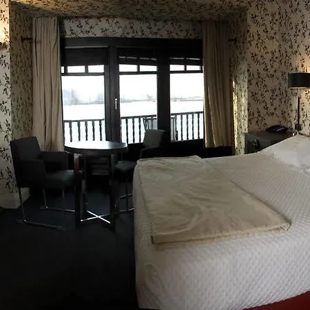 Ercilla Embarcadero Hotel