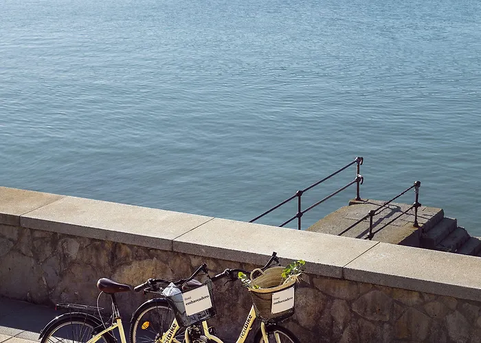 Hotell Ercilla Embarcadero 4*