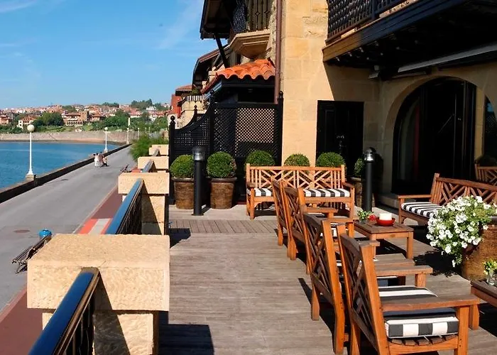 Hotell Ercilla Embarcadero 4*